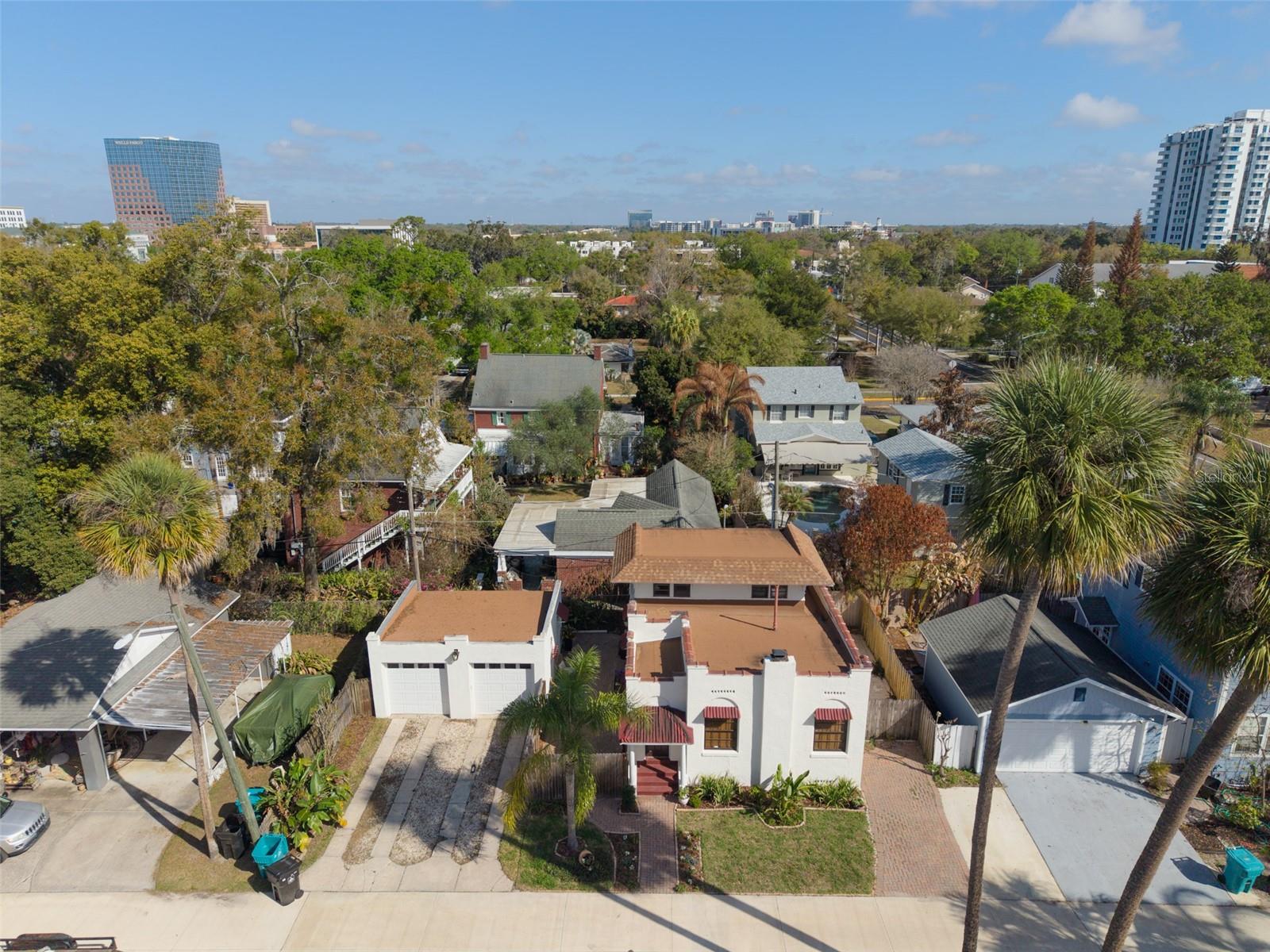 Image 38 of 43 For 225 Hibiscus Court