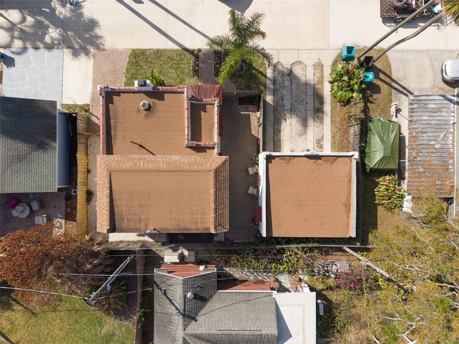 Image 43 of 43 For 225 Hibiscus Court