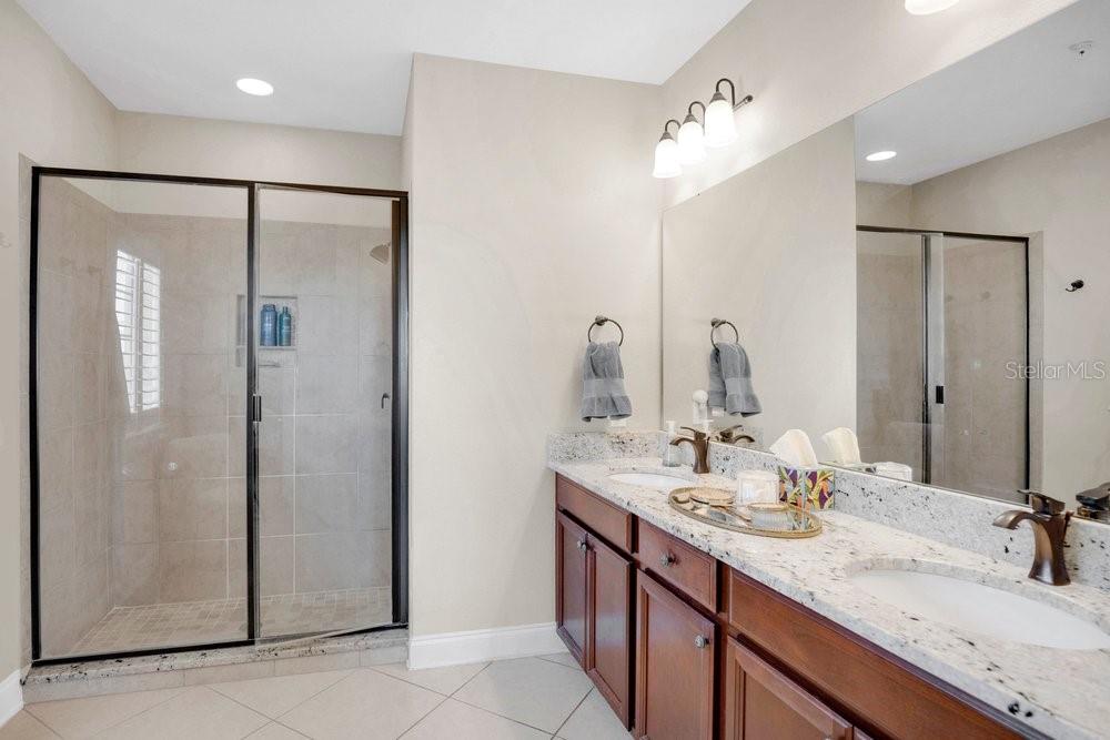 Image 21 of 40 For 4550 Lower Park Road