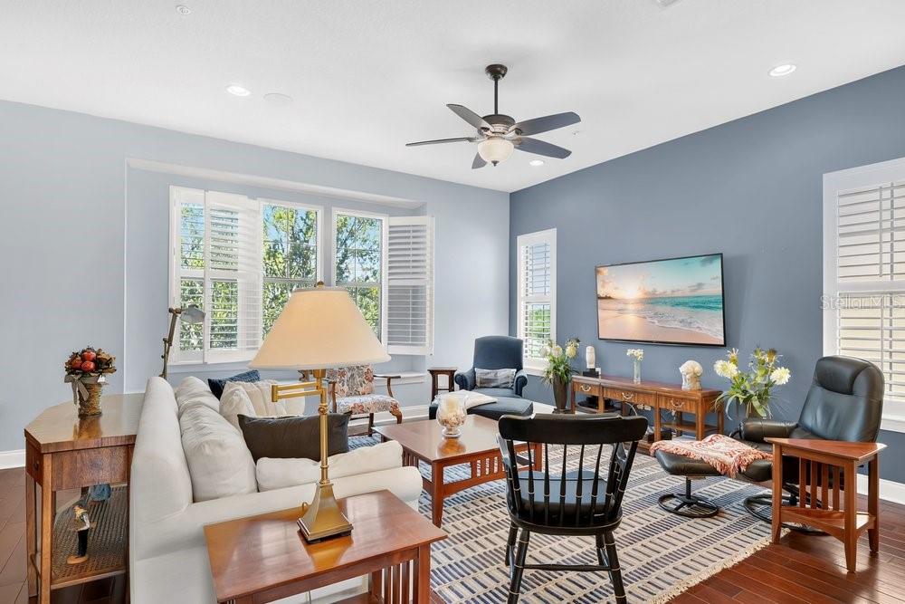 Image 7 of 40 For 4550 Lower Park Road