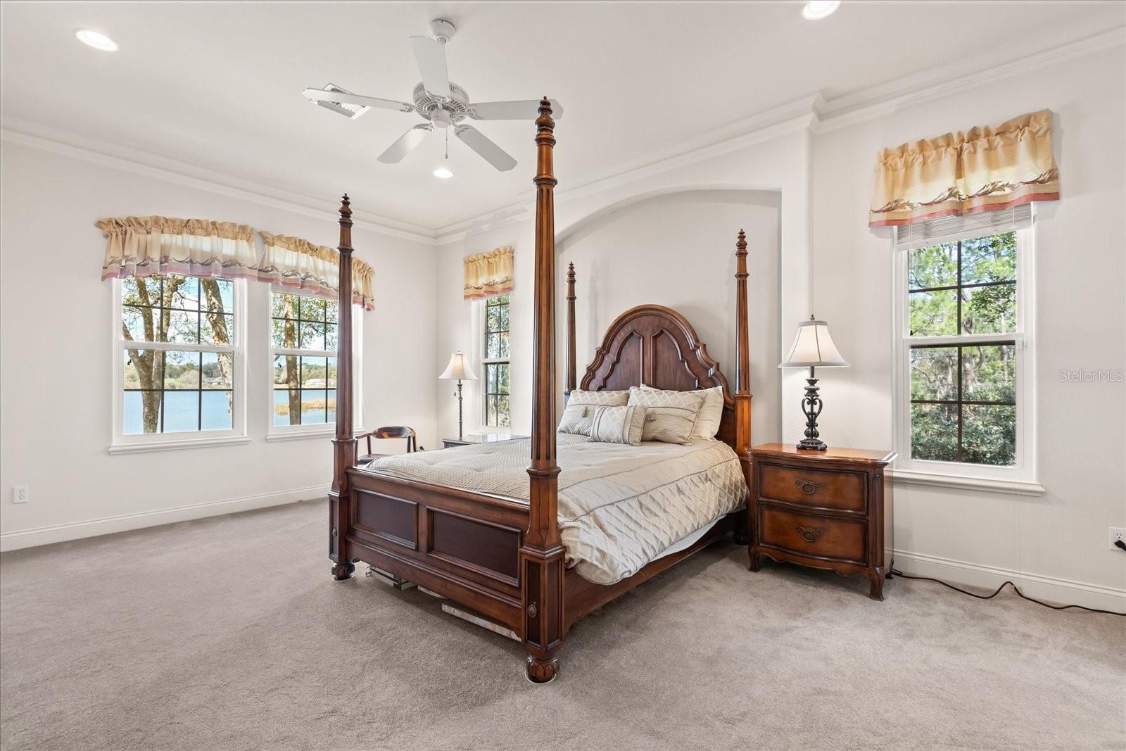 Image 23 of 58 For 27 Stone Gate N