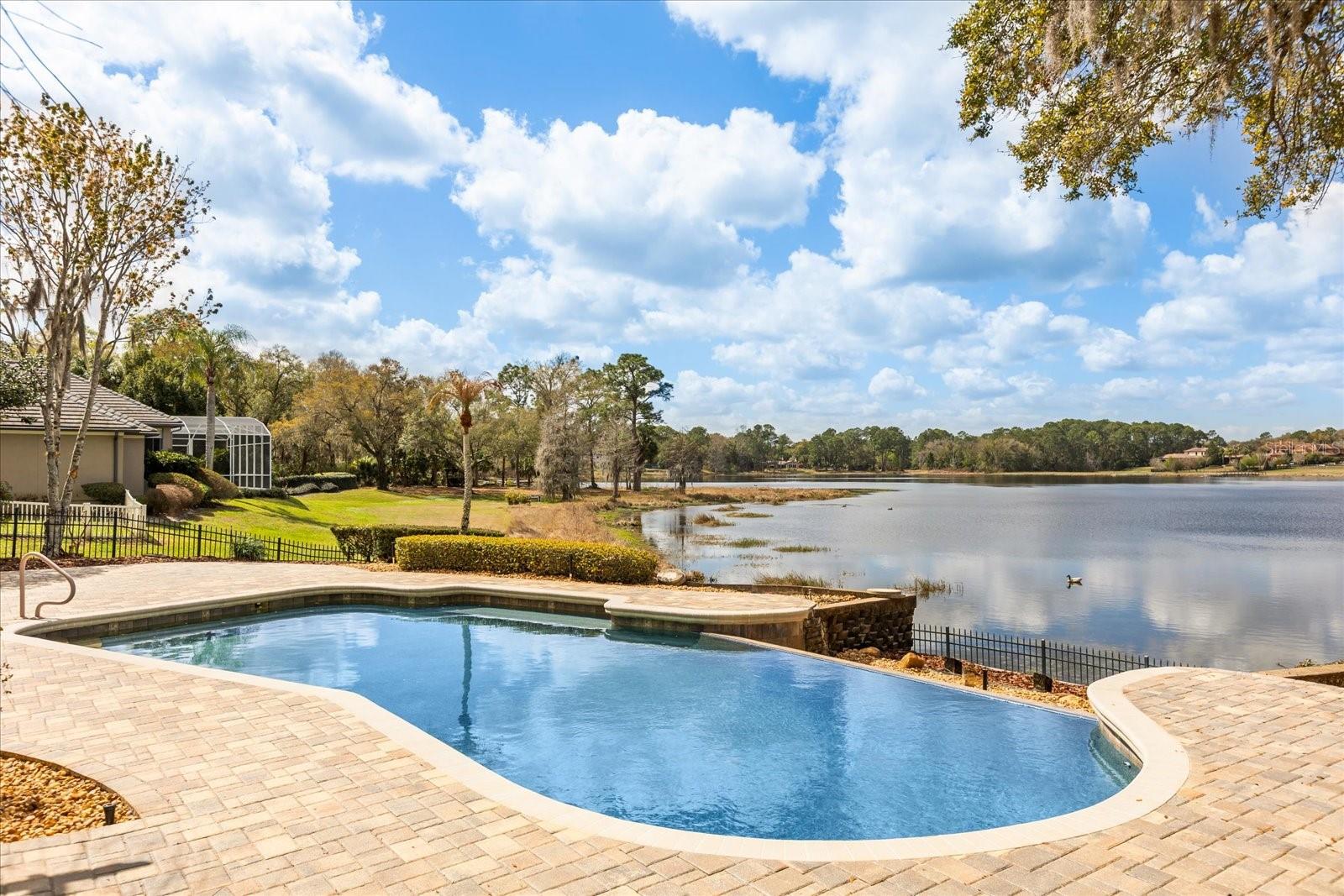 Image 32 of 58 For 27 Stone Gate N