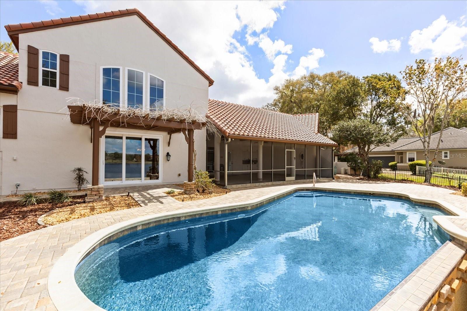 Image 46 of 58 For 27 Stone Gate N