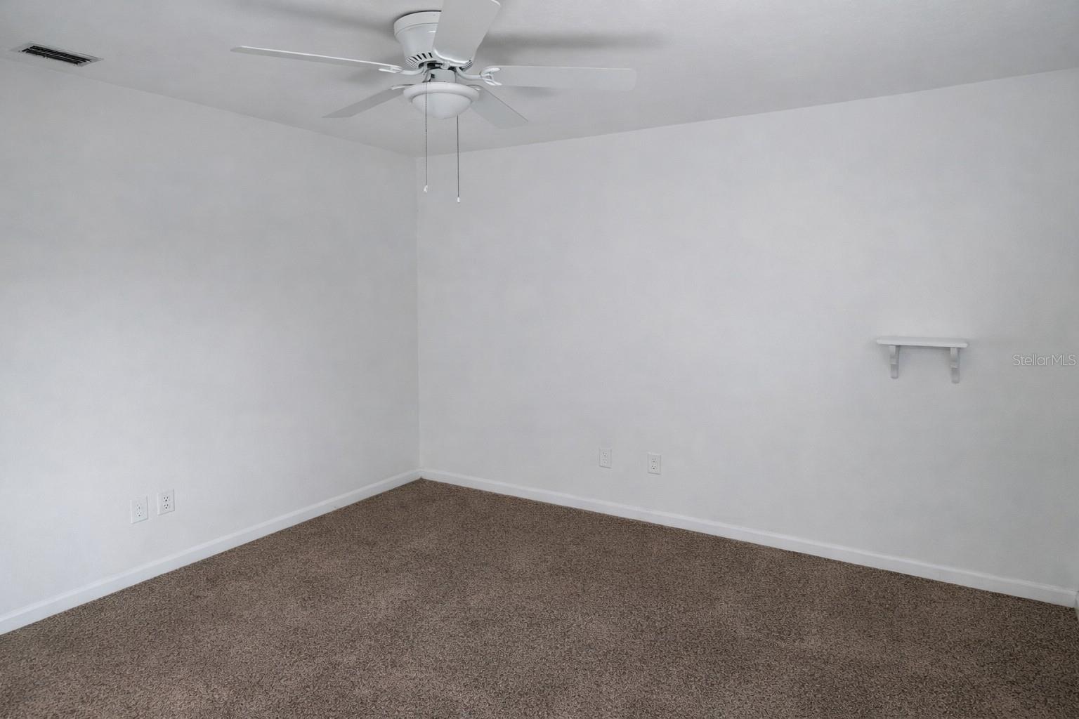 Image 21 of 45 For 1272 Hanover Court