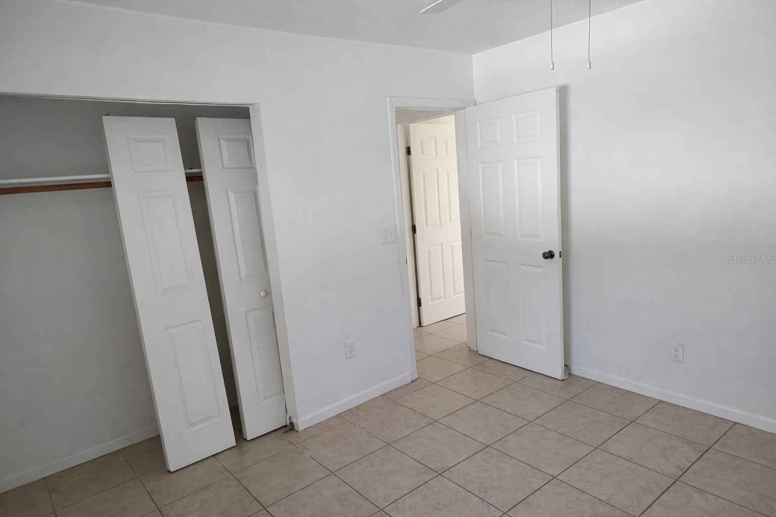 Image 24 of 45 For 1272 Hanover Court