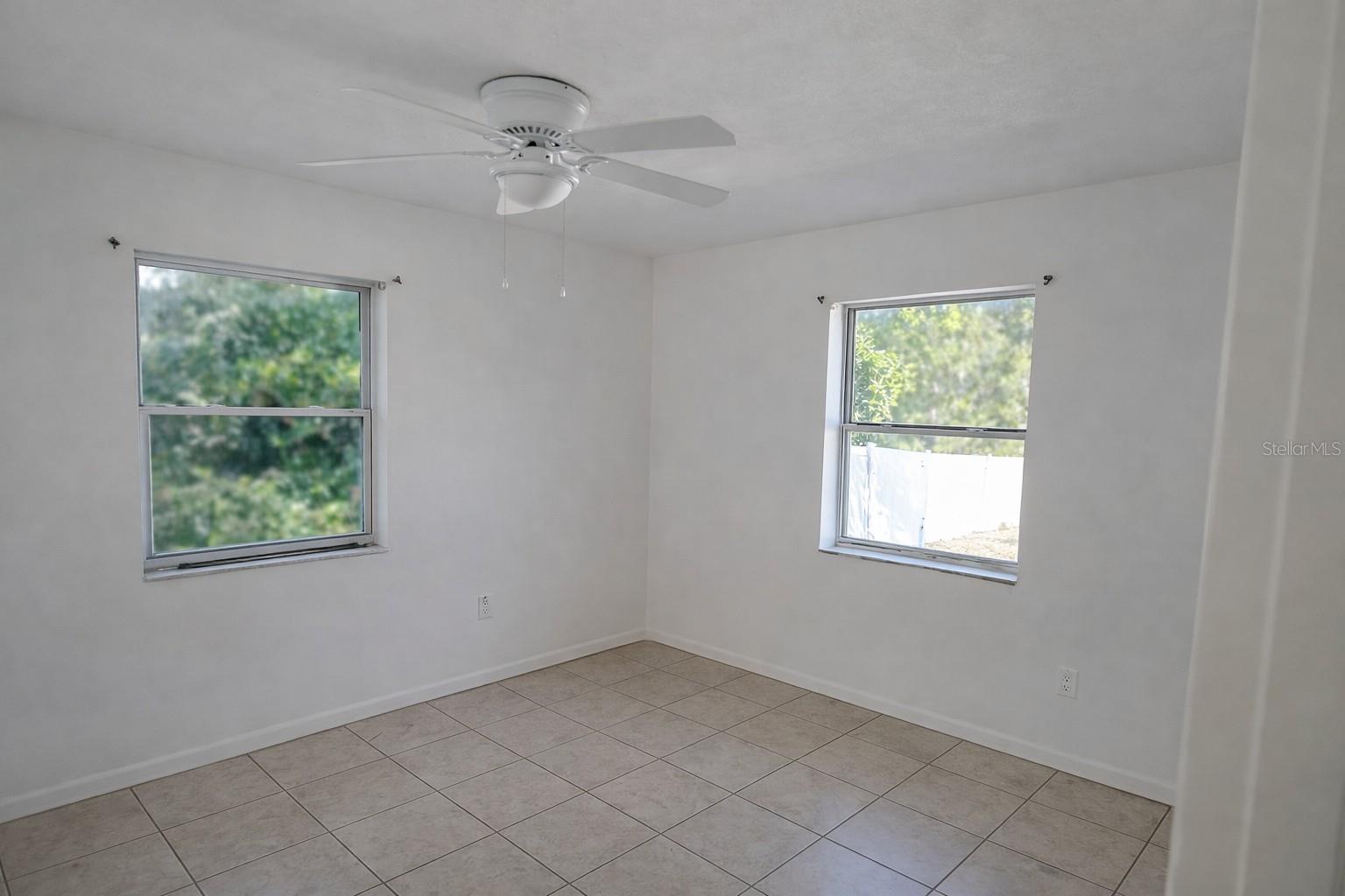 Image 25 of 45 For 1272 Hanover Court