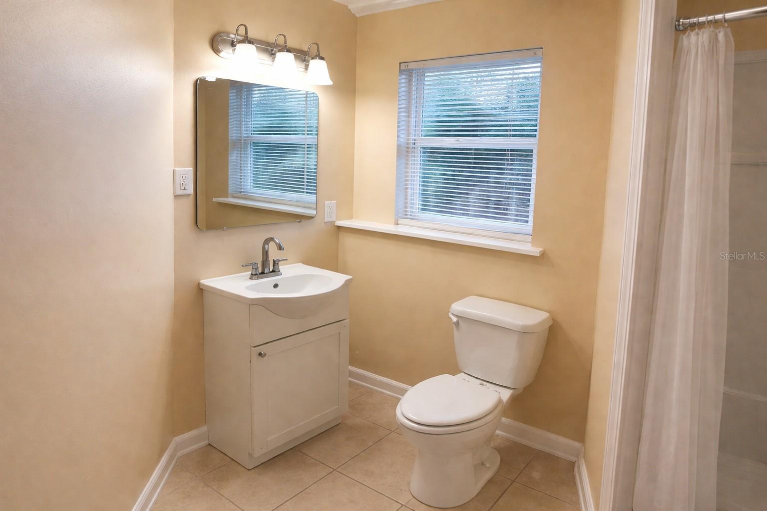 Image 27 of 45 For 1272 Hanover Court