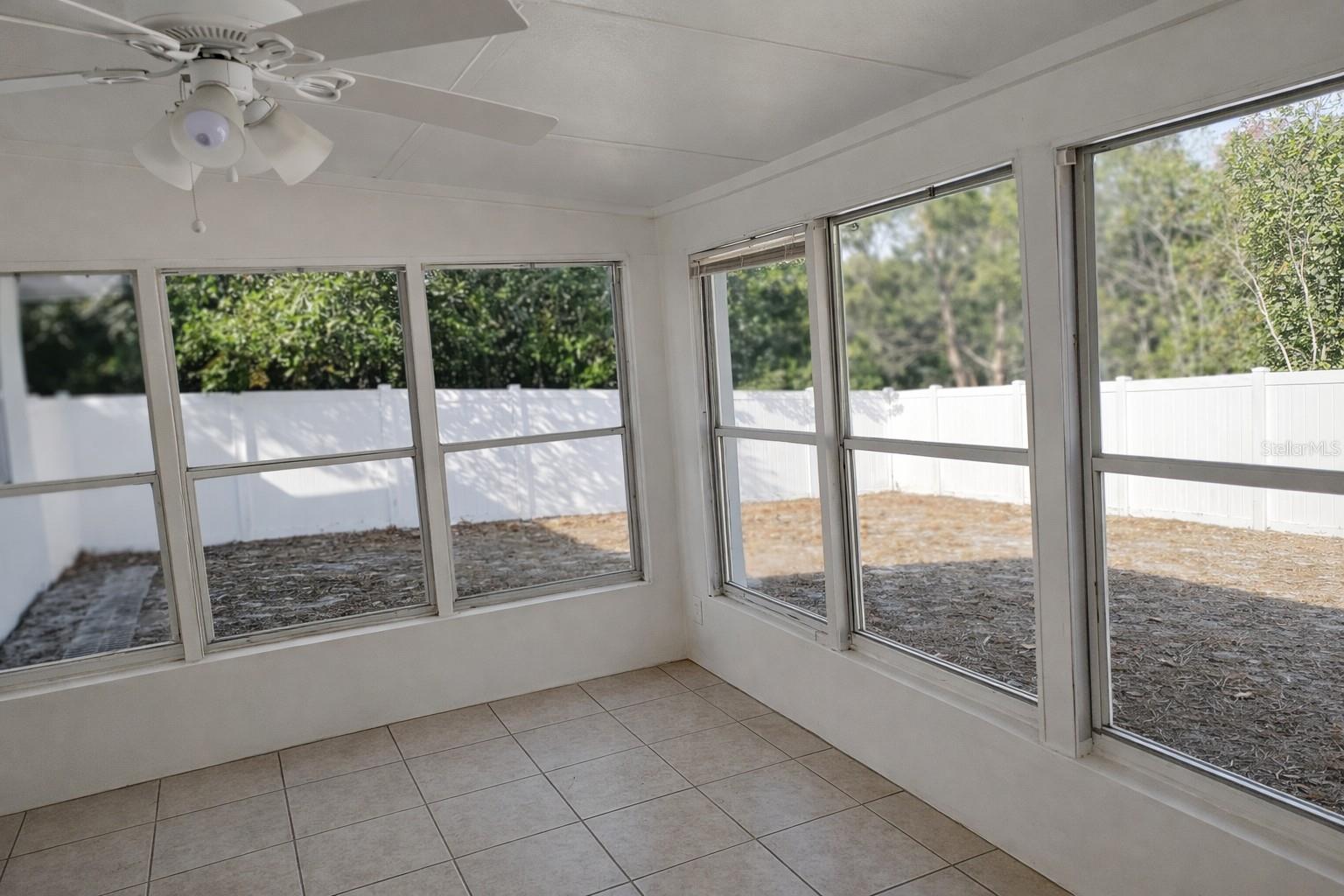 Image 33 of 45 For 1272 Hanover Court