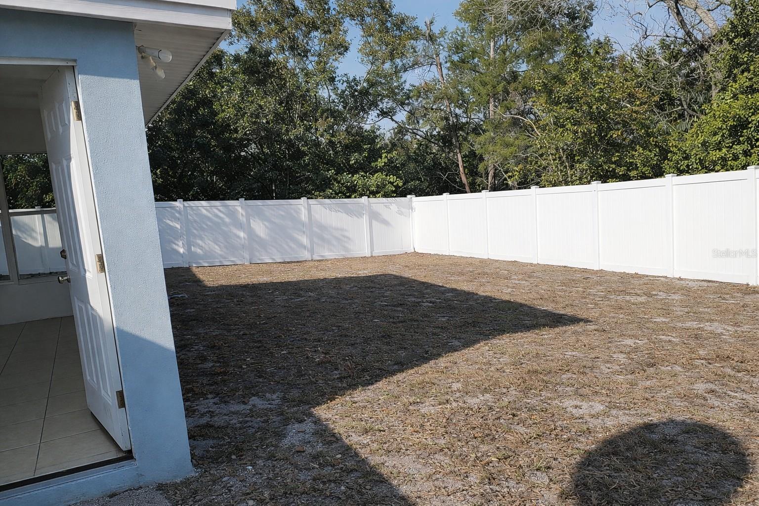 Image 36 of 45 For 1272 Hanover Court