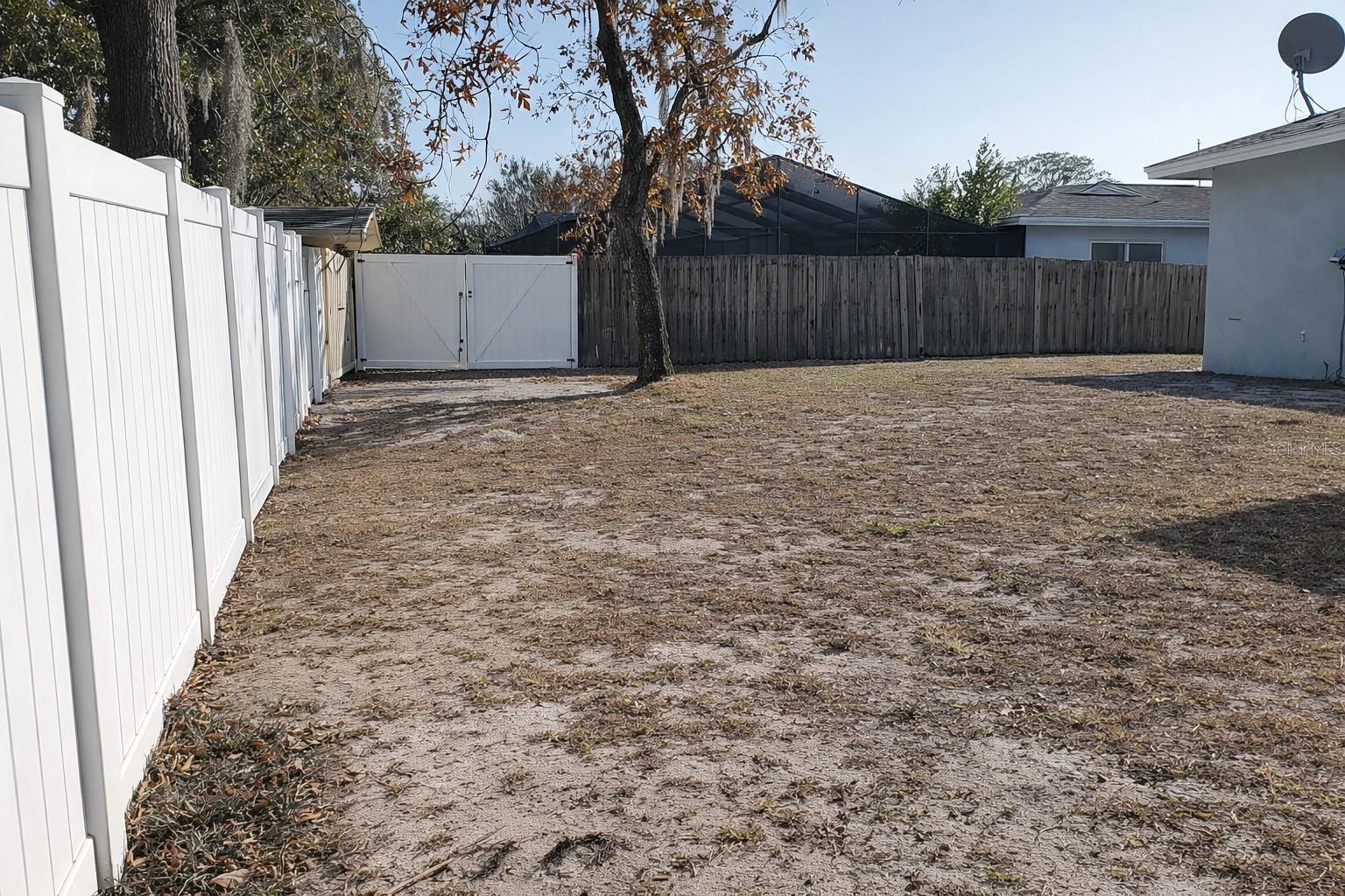 Image 38 of 45 For 1272 Hanover Court