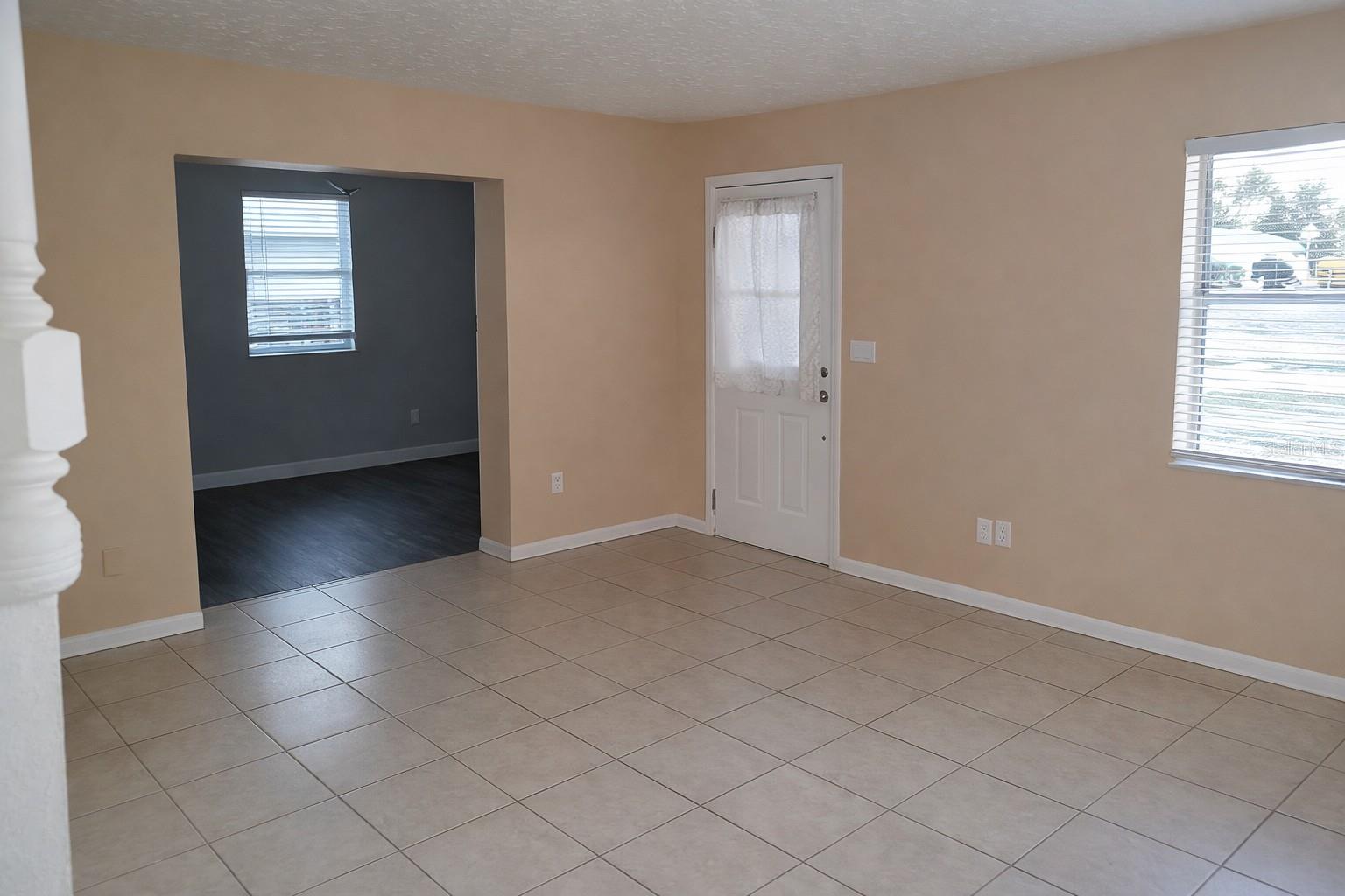 Image 6 of 45 For 1272 Hanover Court