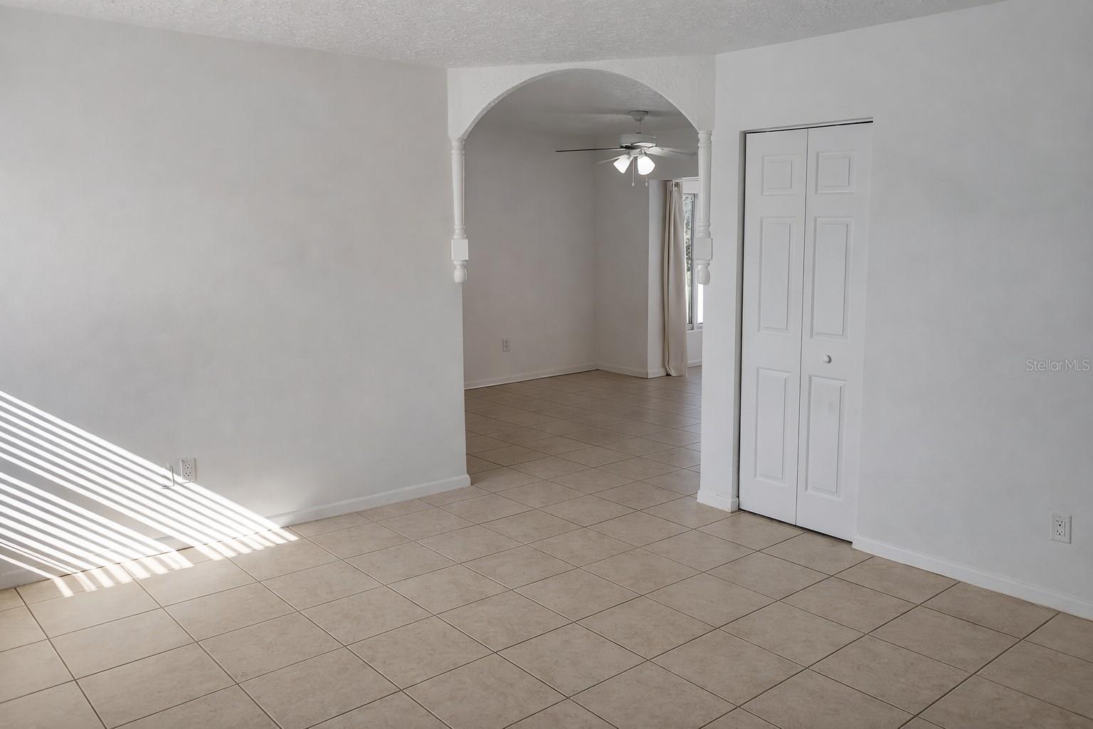 Image 8 of 45 For 1272 Hanover Court