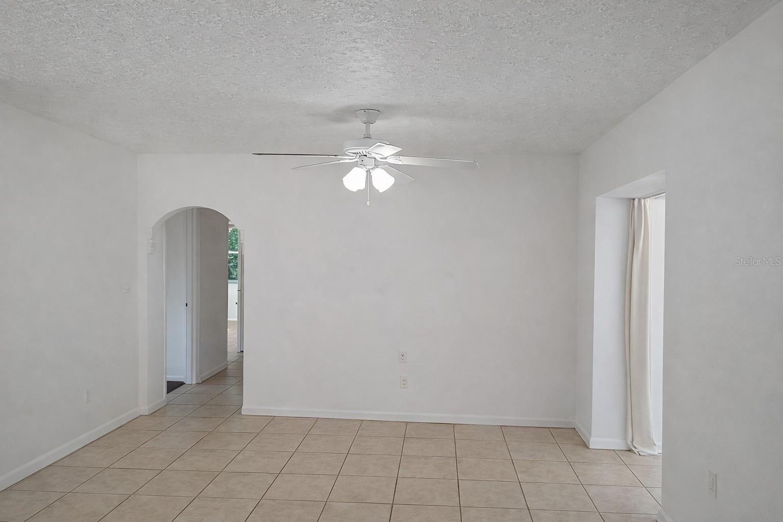 Image 9 of 45 For 1272 Hanover Court