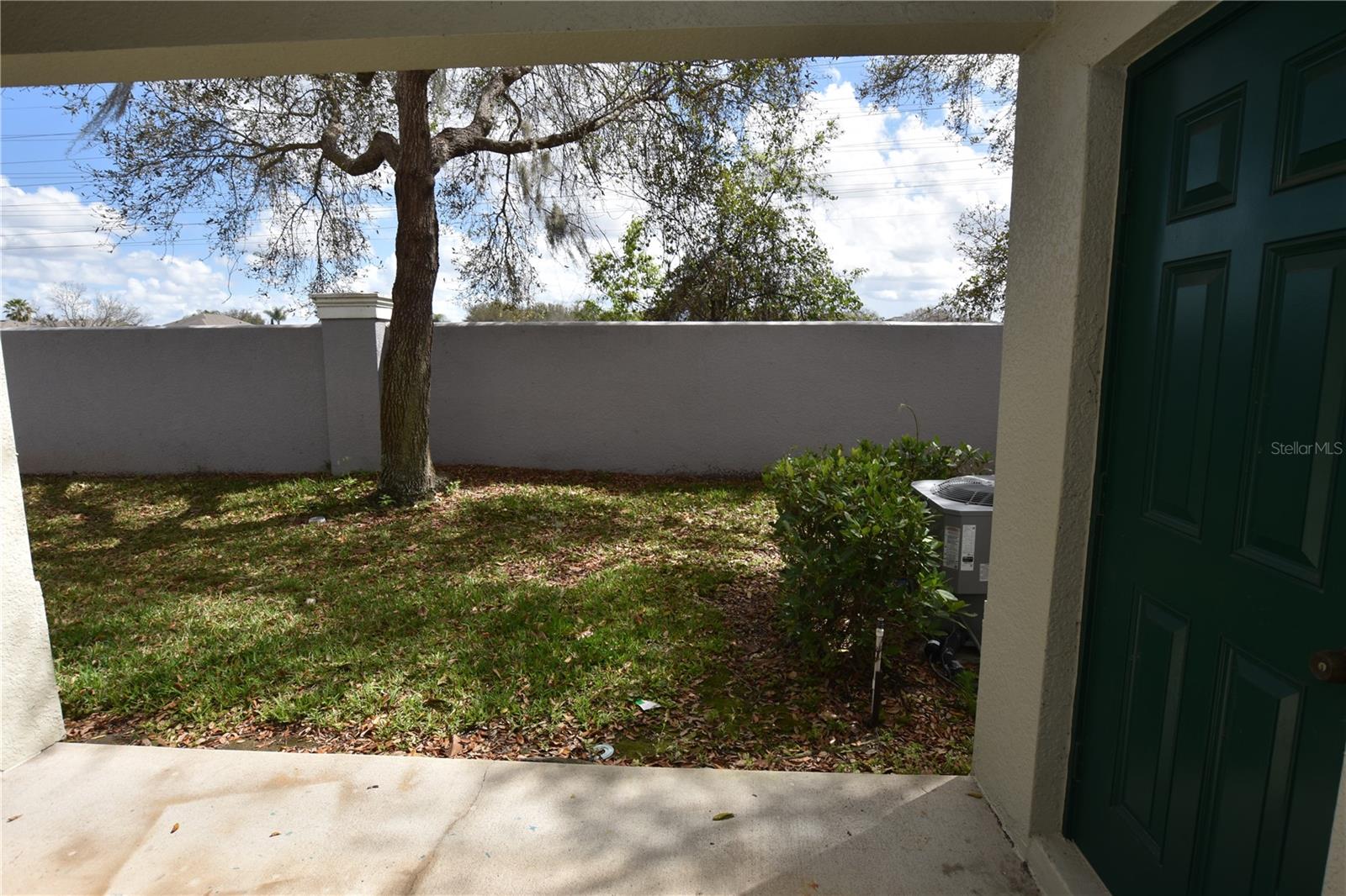 Image 27 of 29 For 10832 Savannah Wood Drive 134