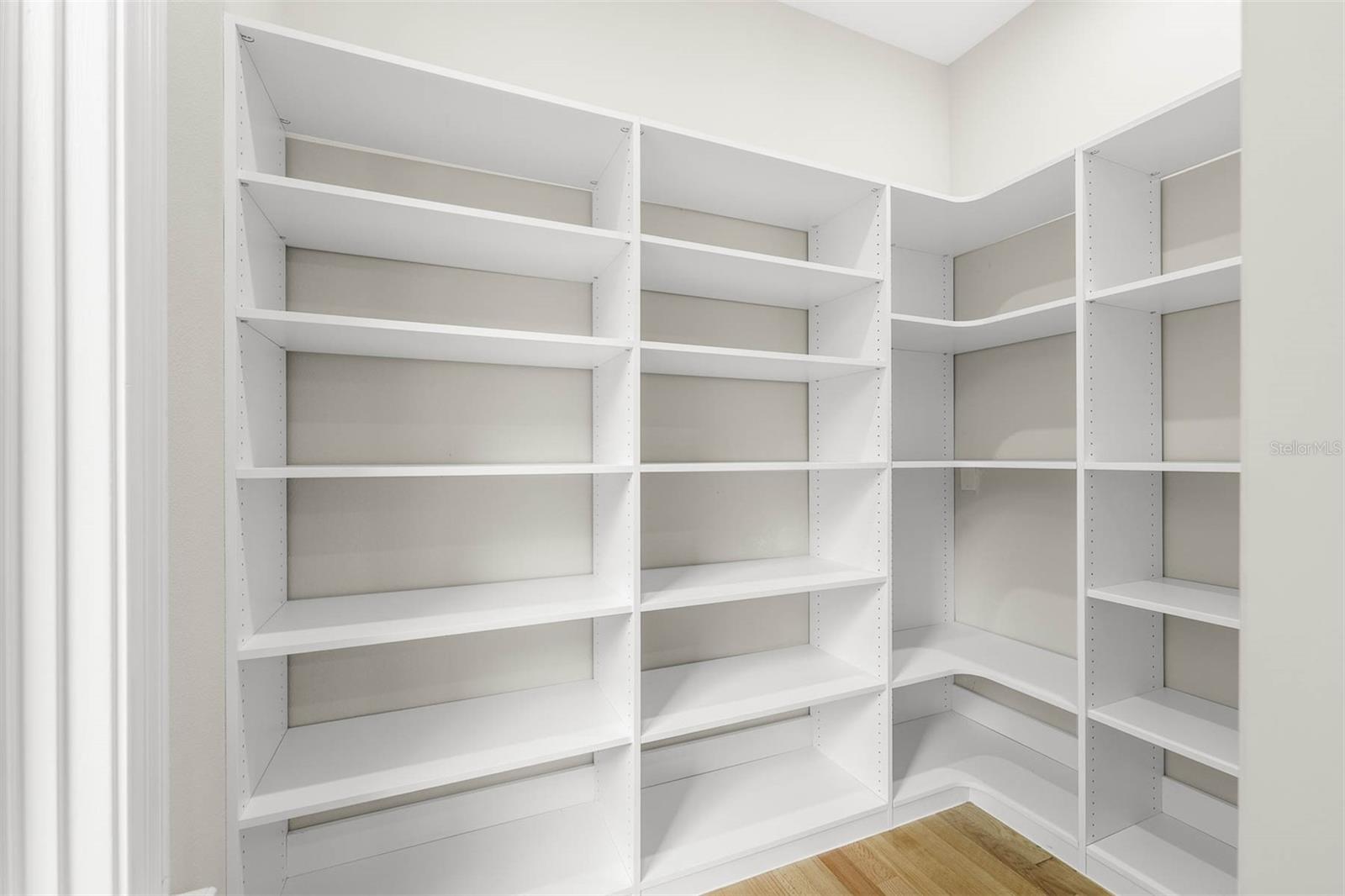 Image 30 of 90 For 1860 Via Contessa