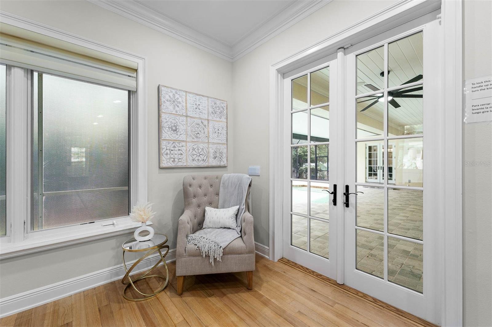 Image 34 of 90 For 1860 Via Contessa