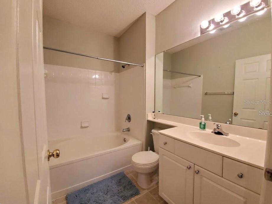 Image 23 of 37 For 1114 Arbor Lakes Circle 1114