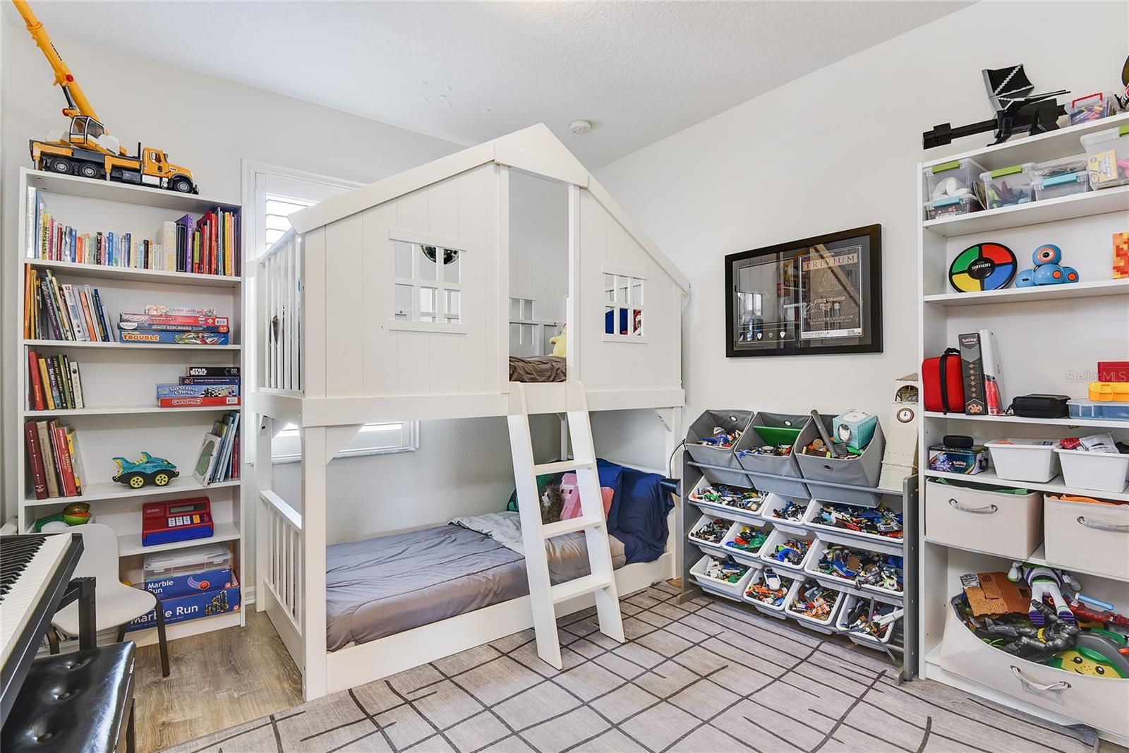 Image 21 of 38 For 3867 Ethan Lane