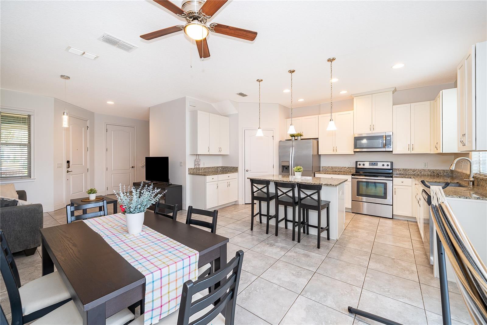 Image 9 of 27 For 14044 Millington Street