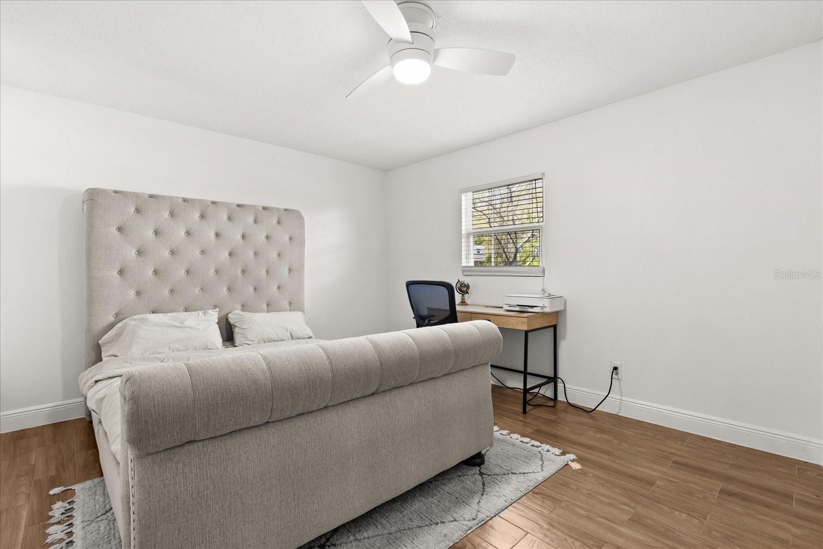 Image 17 of 32 For 604 Foster Avenue