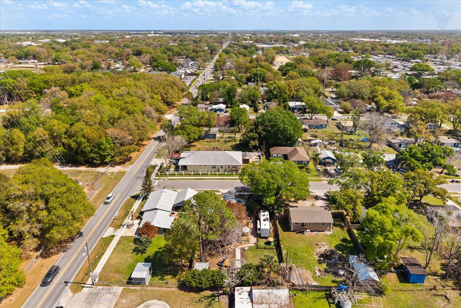 Image 26 of 32 For 604 Foster Avenue