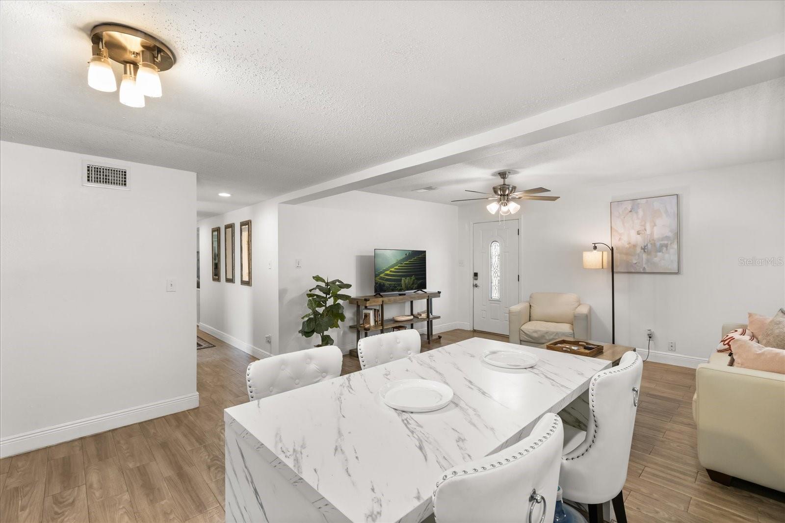 Image 9 of 32 For 604 Foster Avenue