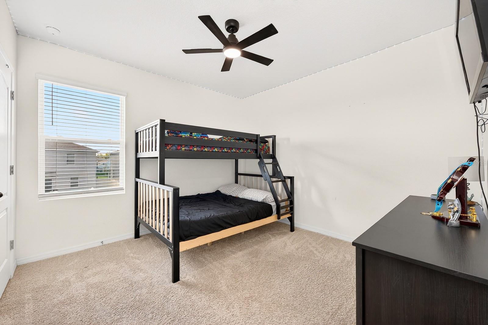 Image 16 of 30 For 3353 Eastgrove Terrace