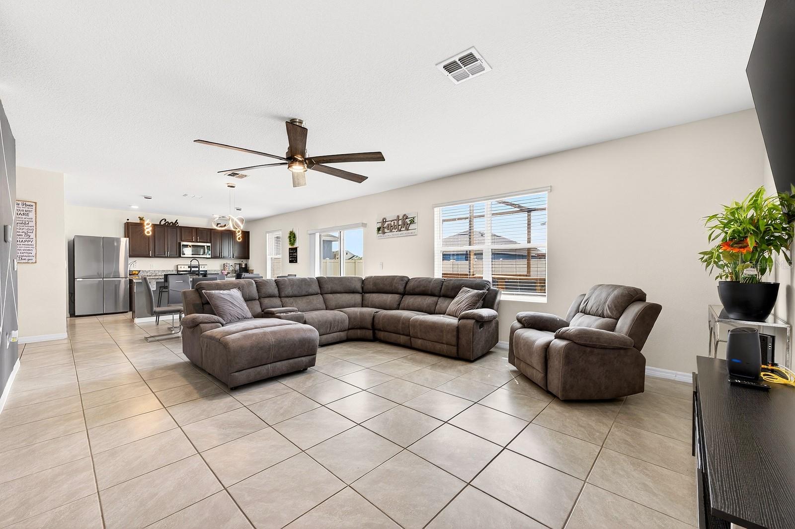 Image 2 of 30 For 3353 Eastgrove Terrace