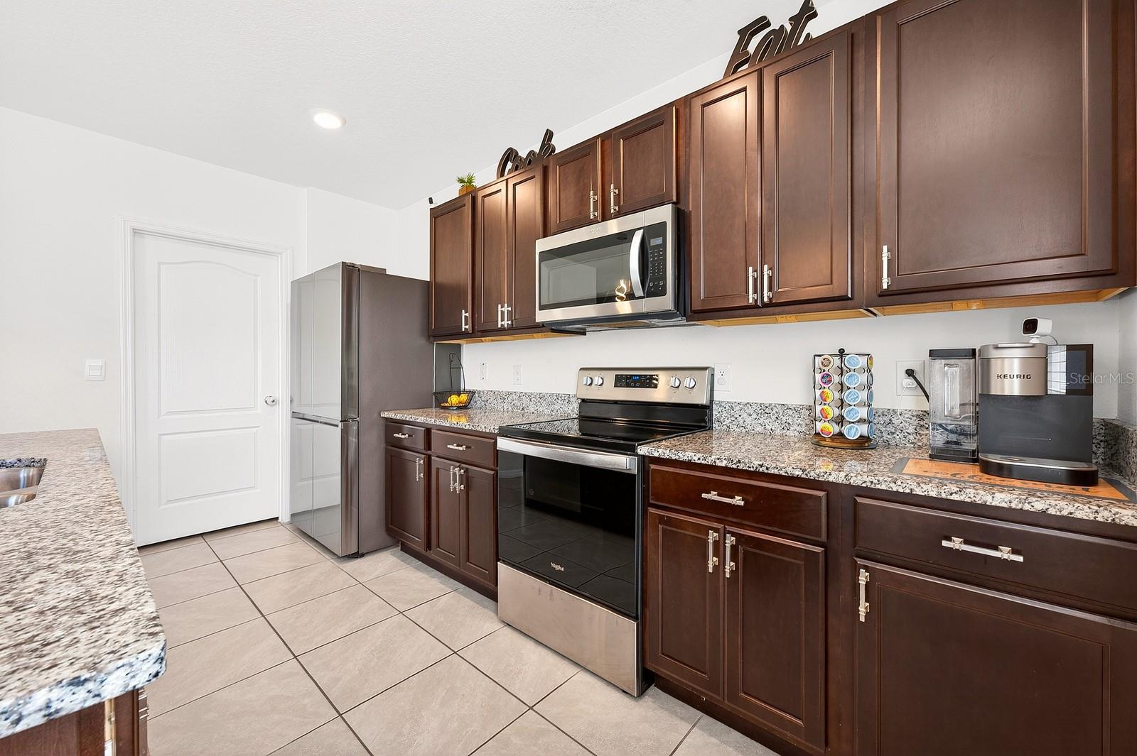 Image 5 of 30 For 3353 Eastgrove Terrace