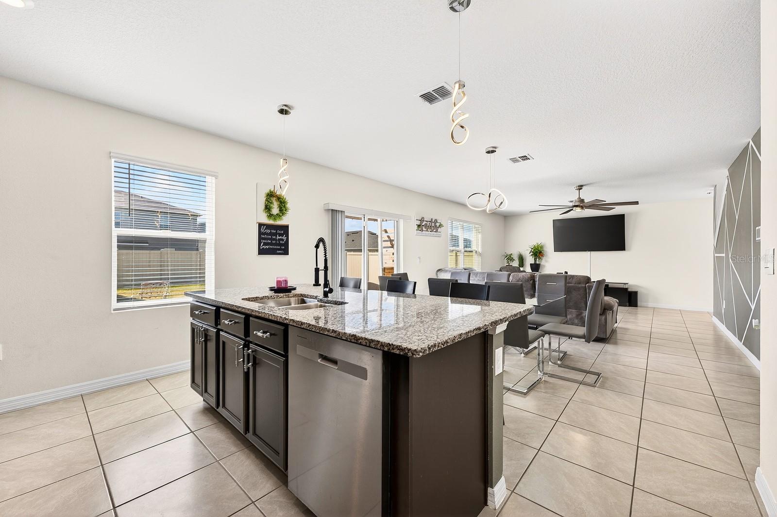 Image 6 of 30 For 3353 Eastgrove Terrace