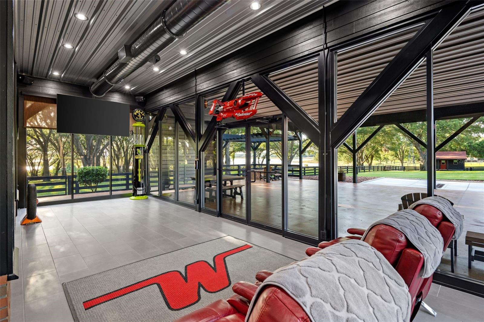 Image 16 of 58 For 9751 Quiet Lane