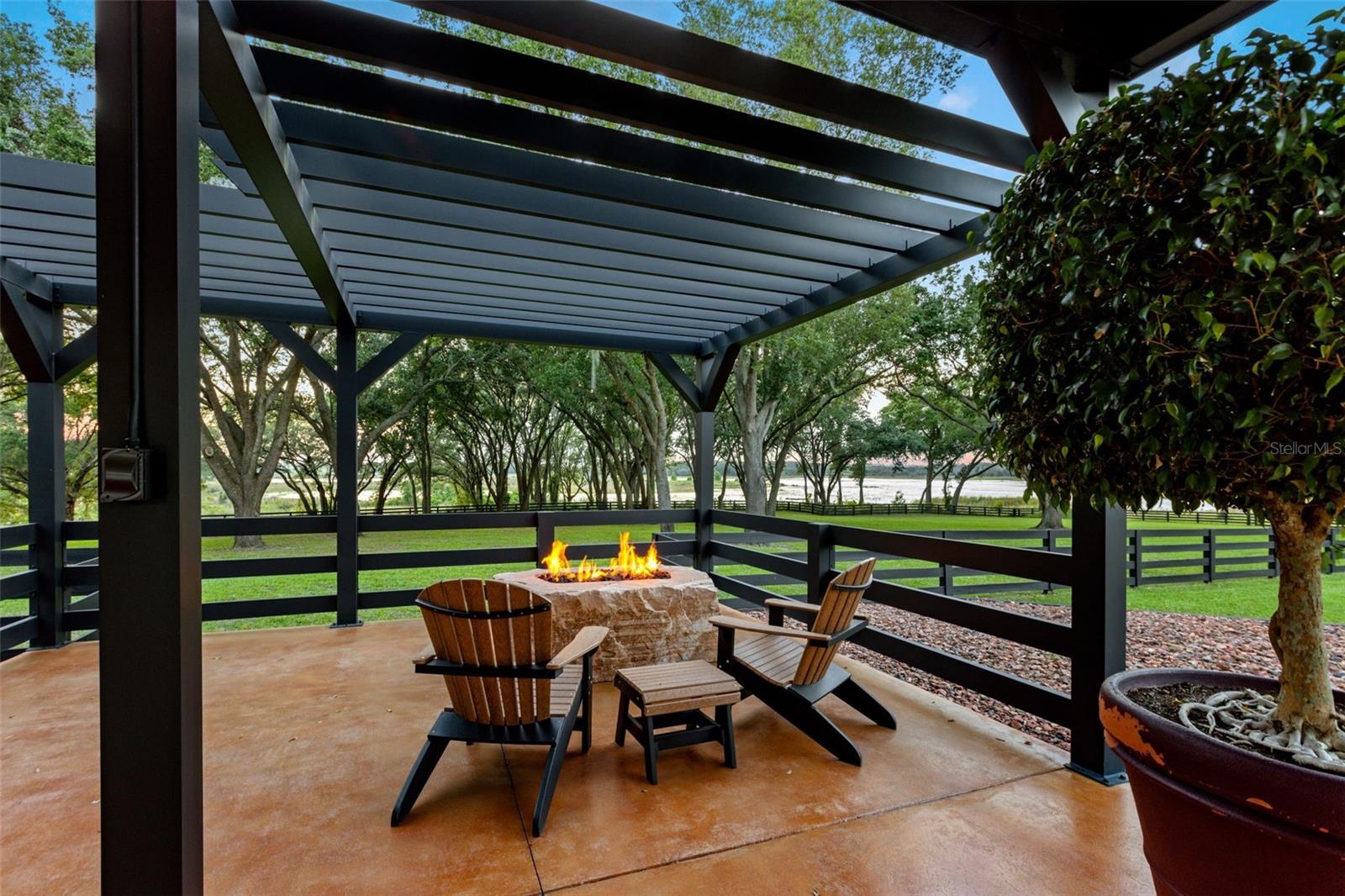 Image 19 of 58 For 9751 Quiet Lane