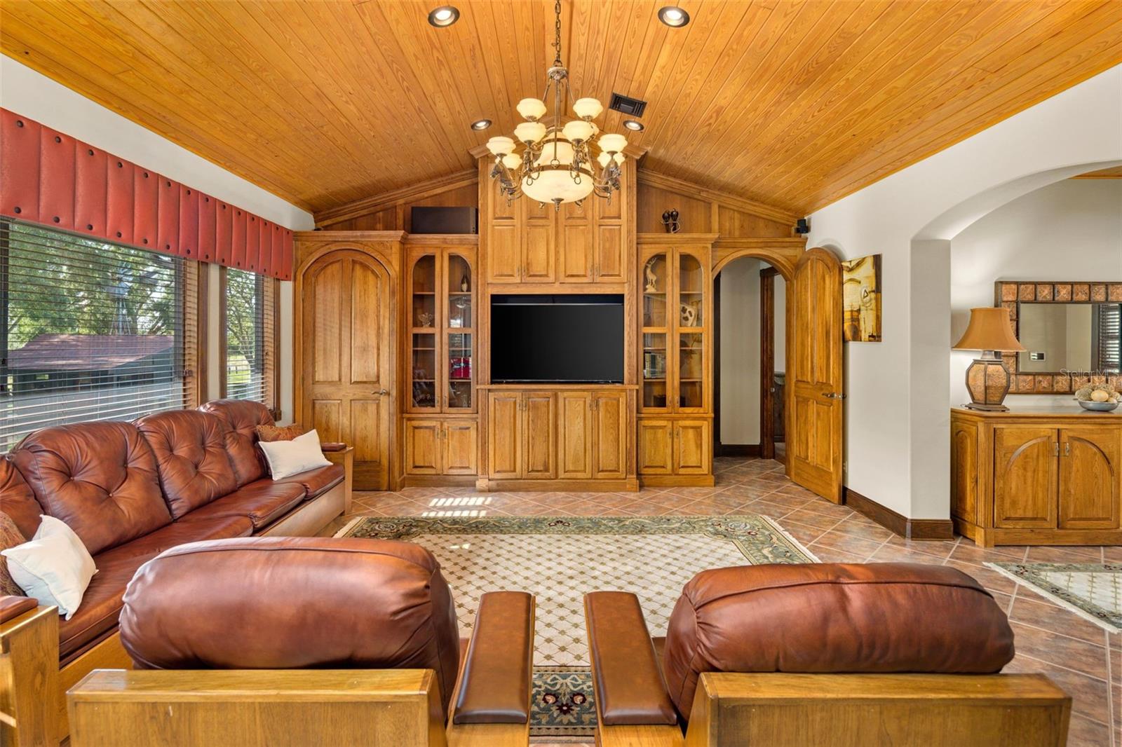 Image 27 of 58 For 9751 Quiet Lane