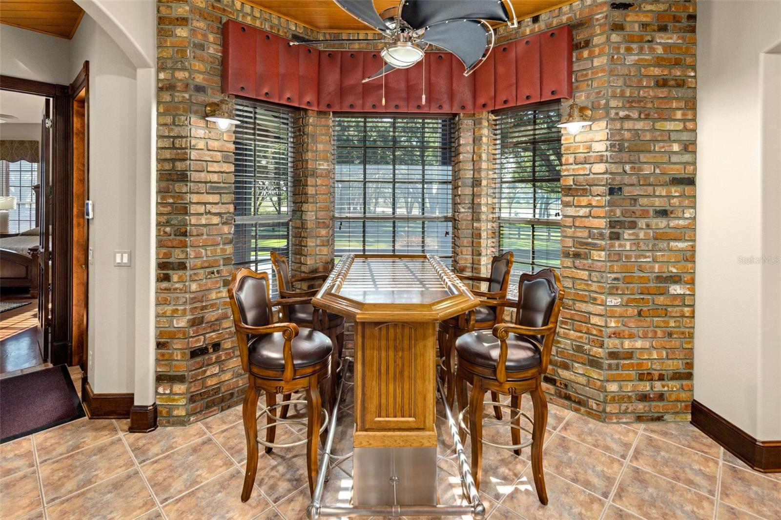 Image 31 of 58 For 9751 Quiet Lane