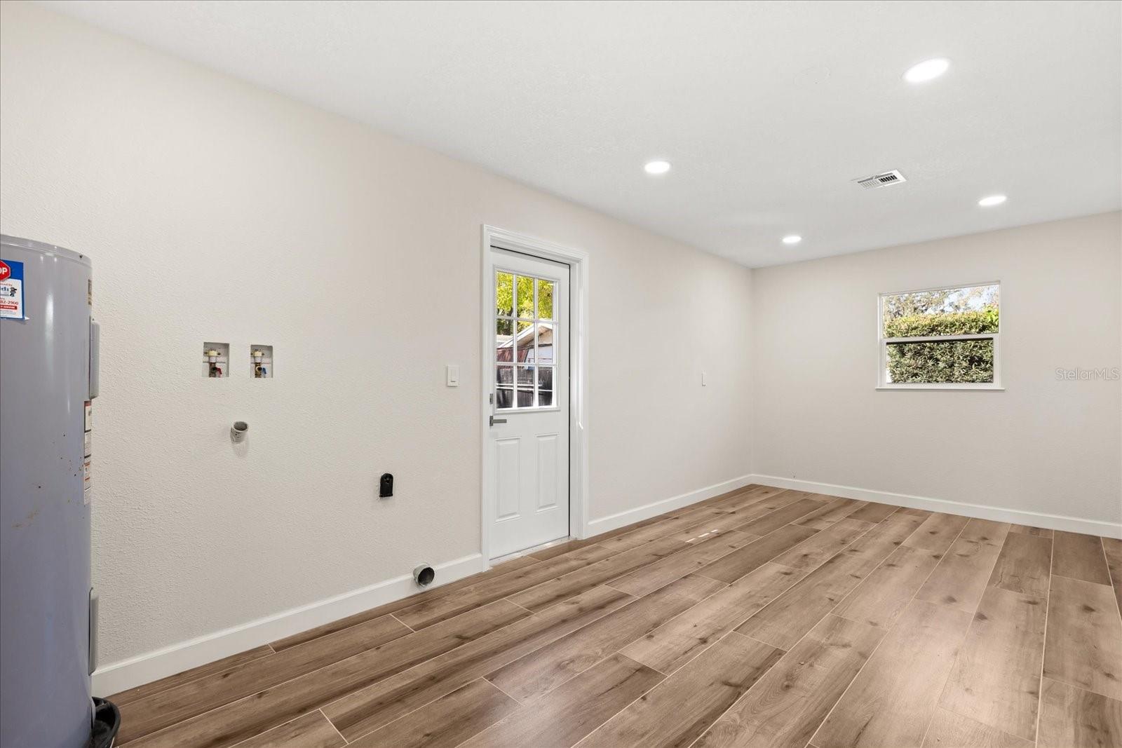 Image 24 of 37 For 310 Gulley Avenue