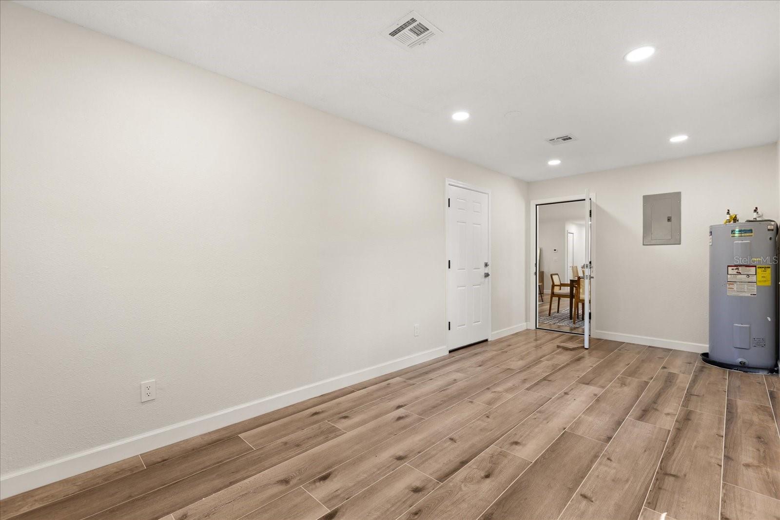 Image 25 of 37 For 310 Gulley Avenue