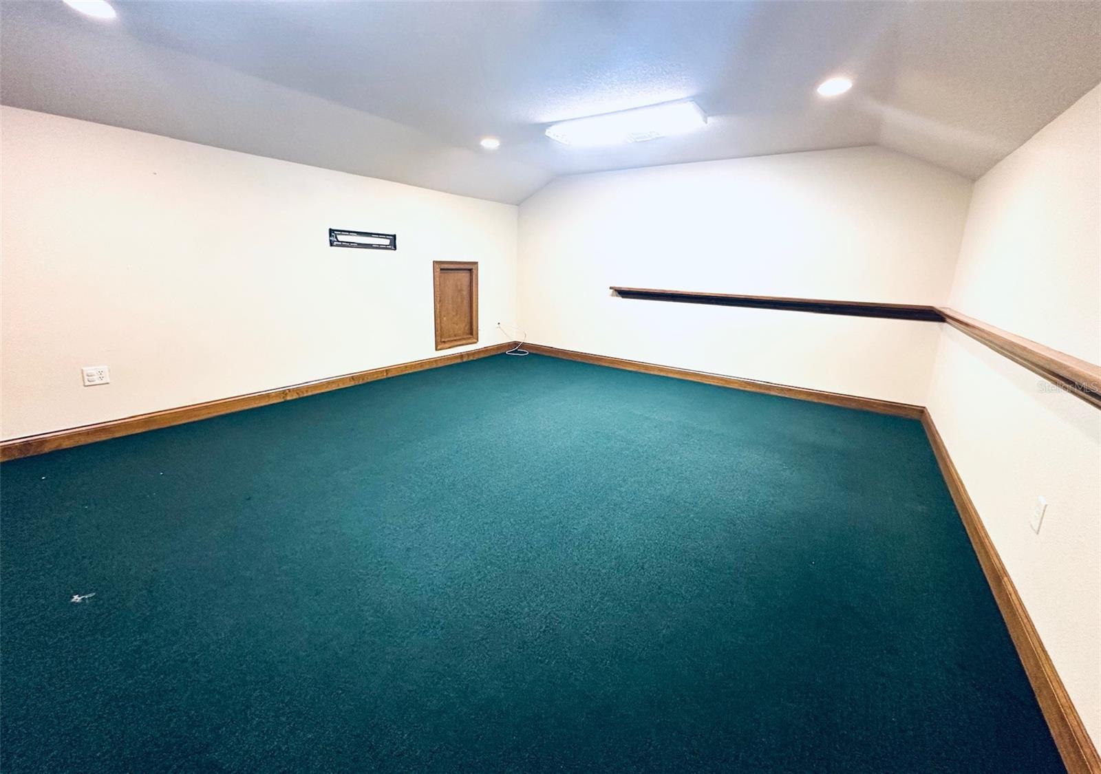 Image 16 of 18 For 5115 Lakeland Drive