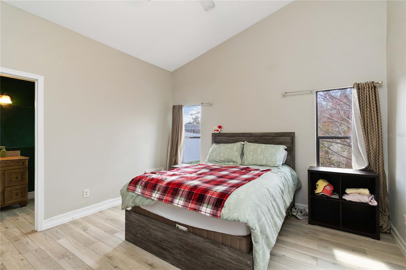 Image 13 of 28 For 1647 Riveredge Road