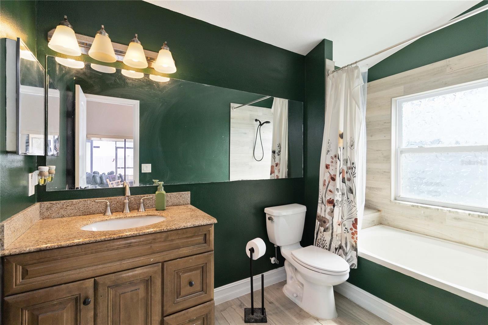 Image 14 of 28 For 1647 Riveredge Road