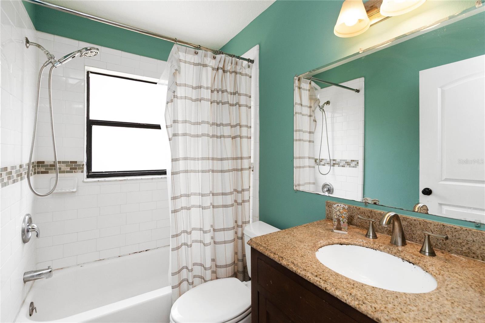 Image 16 of 28 For 1647 Riveredge Road