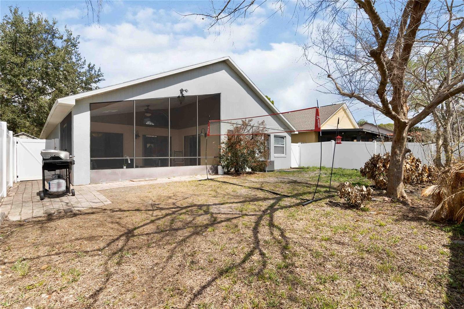 Image 20 of 28 For 1647 Riveredge Road