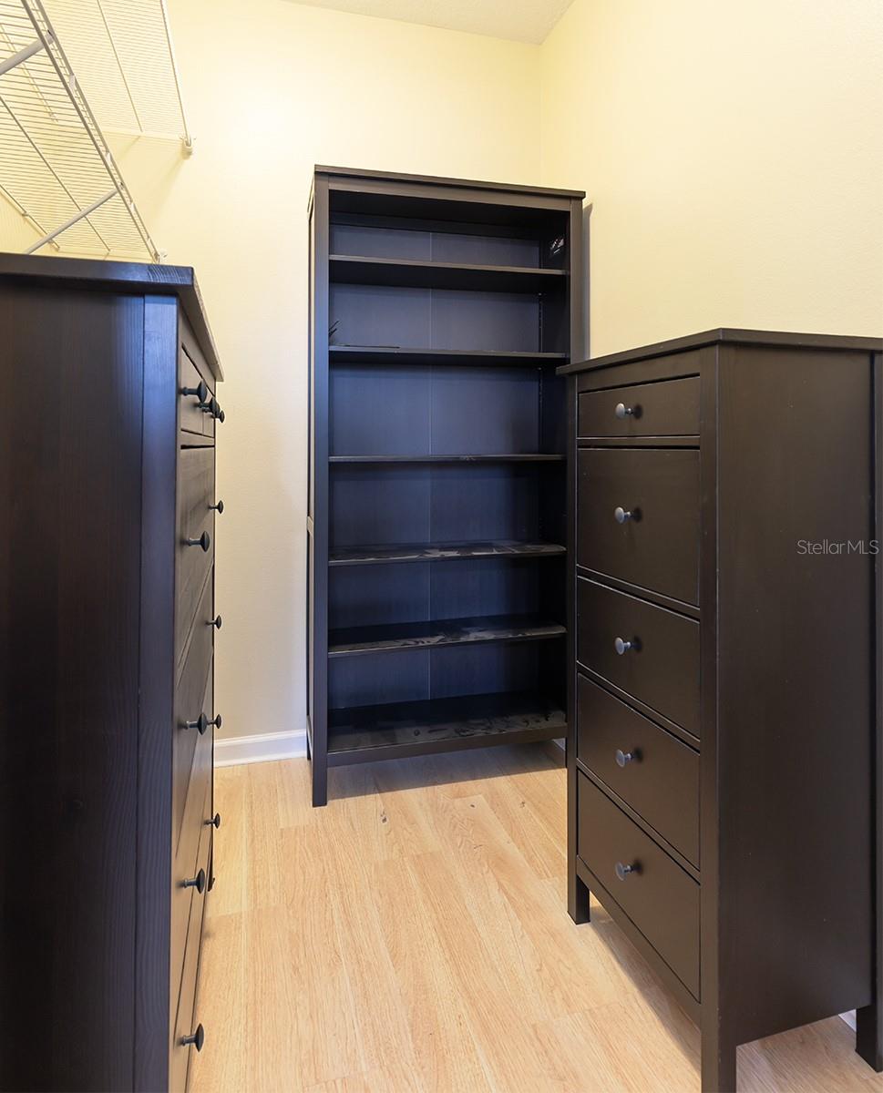 Image 11 of 29 For 2015 Reston Road 2208