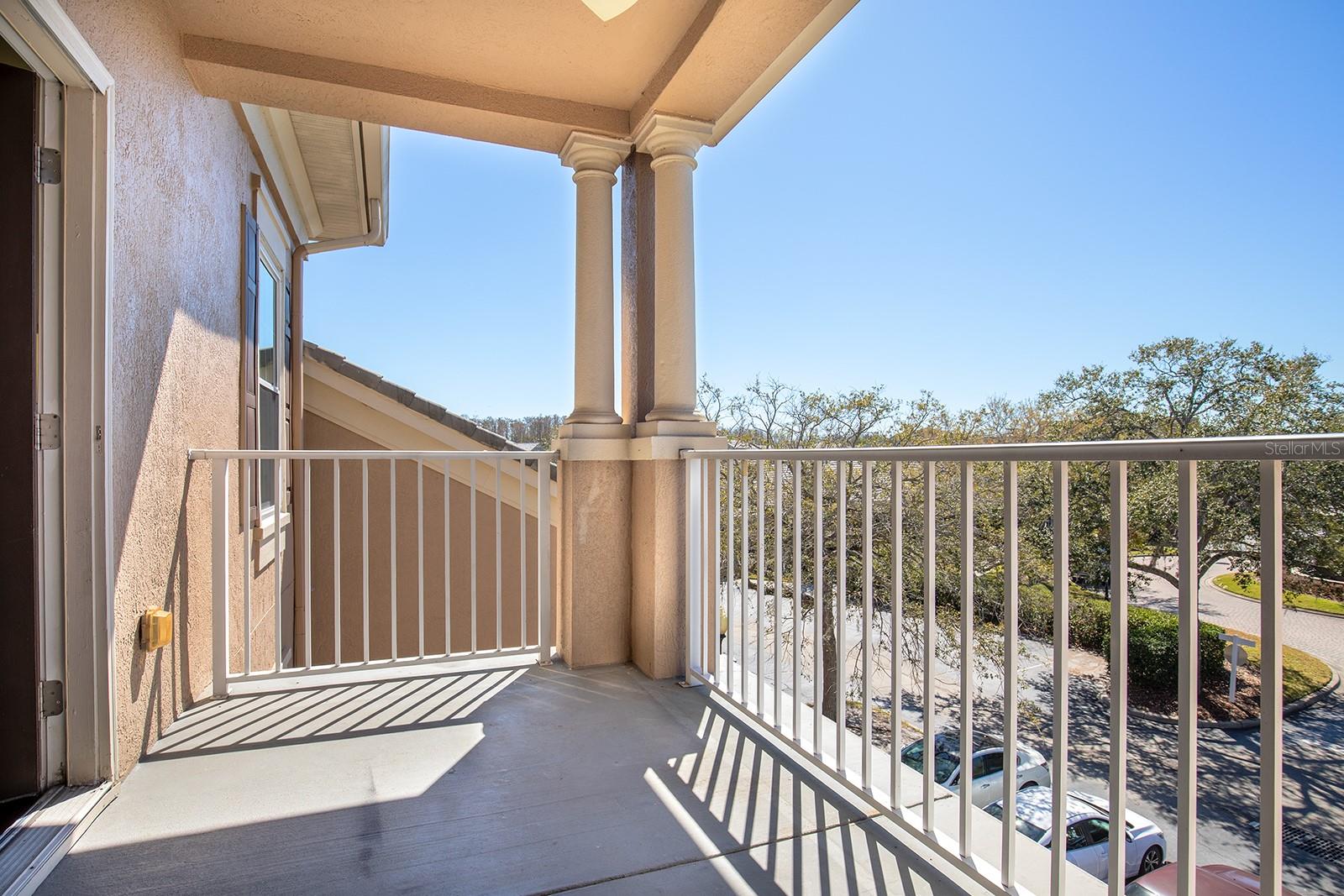 Image 18 of 29 For 2015 Reston Road 2208