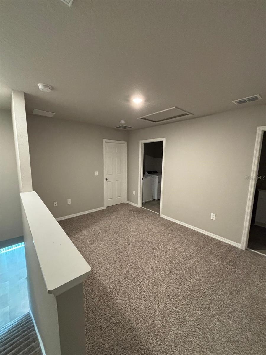 Image 8 of 26 For 431 Legacy Loop