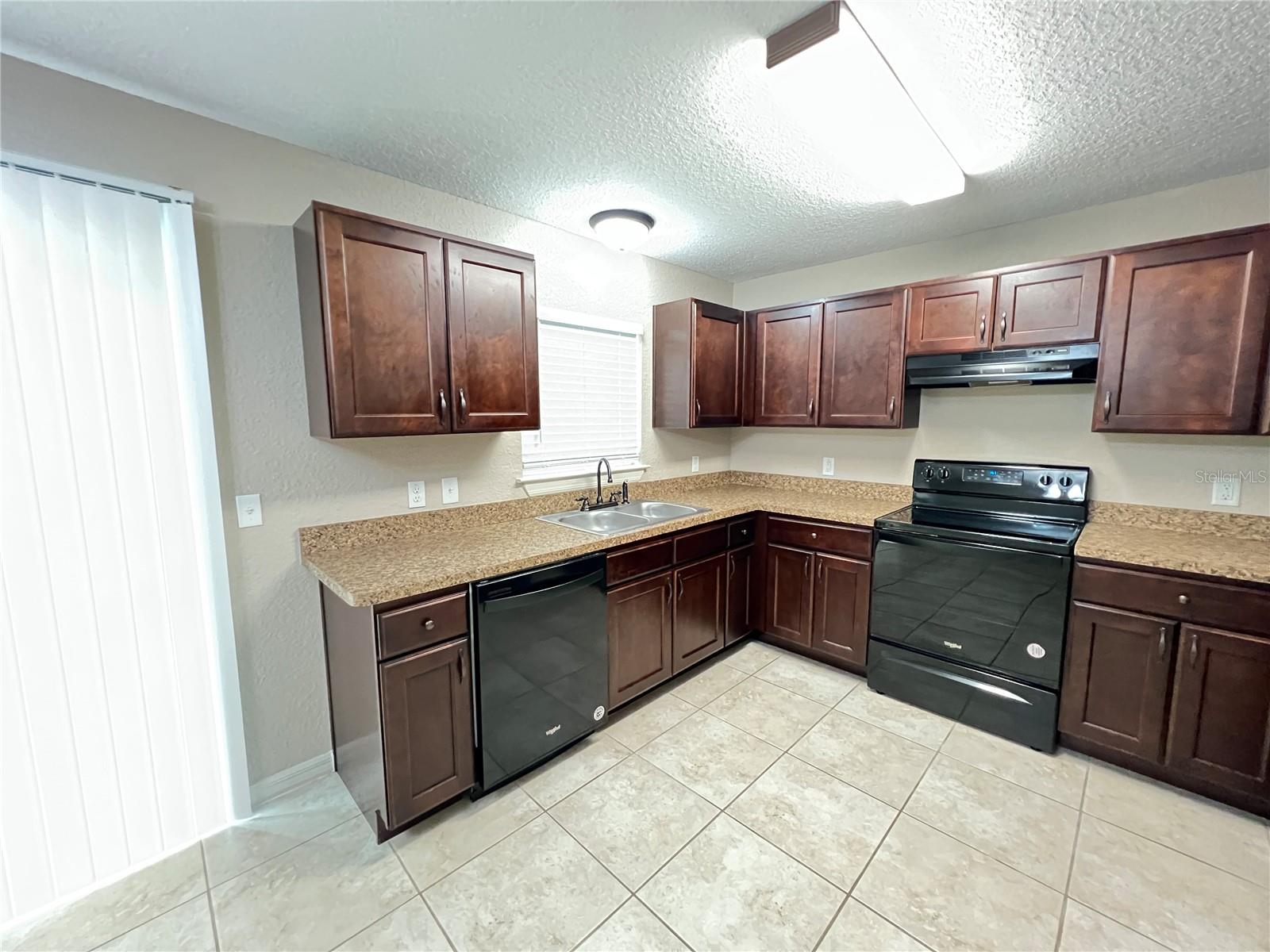 Image 8 of 24 For 83 Guava Pass