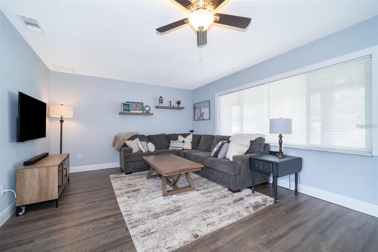 Image 5 of 21 For 814 Malone Drive