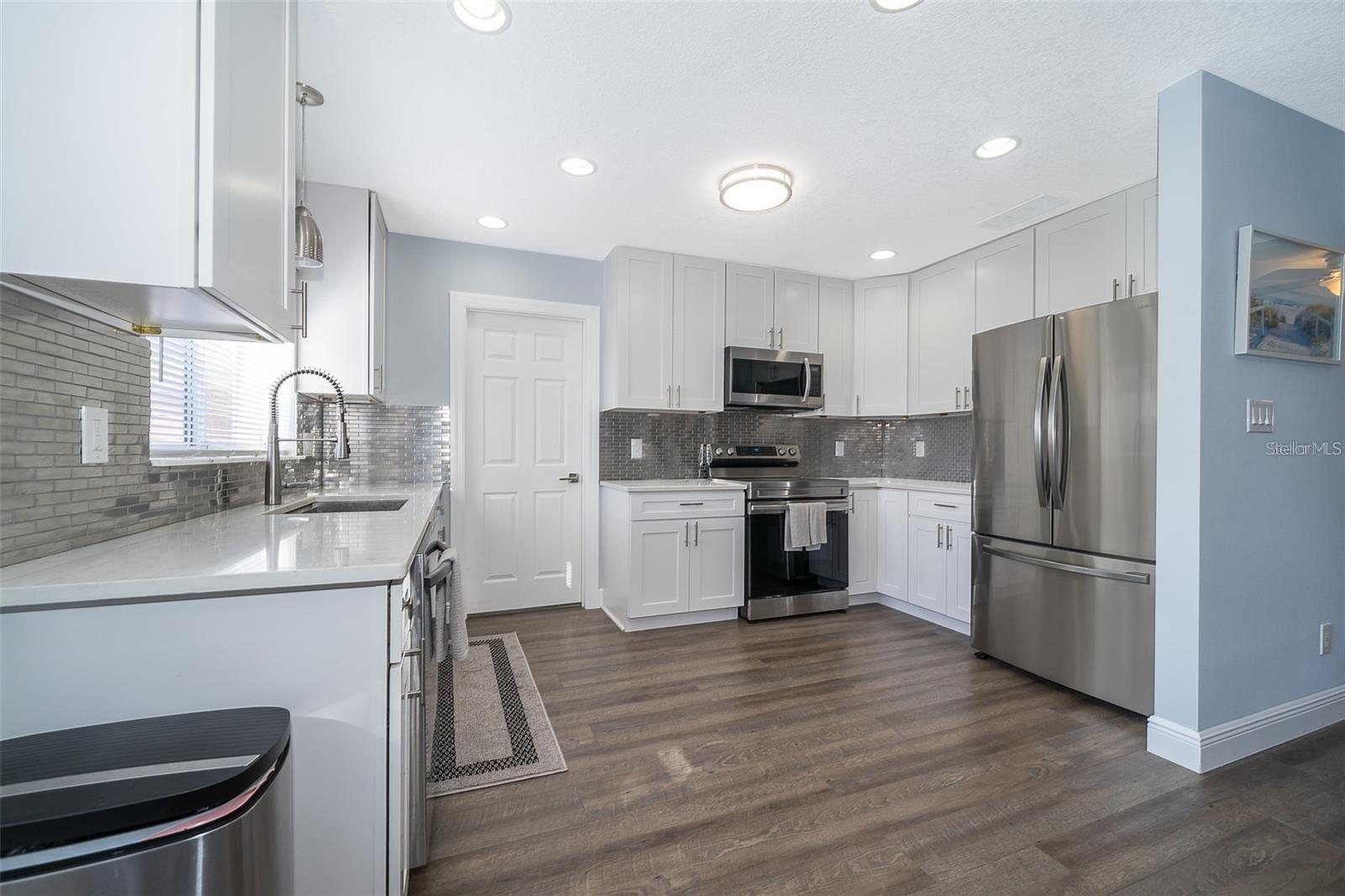 Image 8 of 21 For 814 Malone Drive