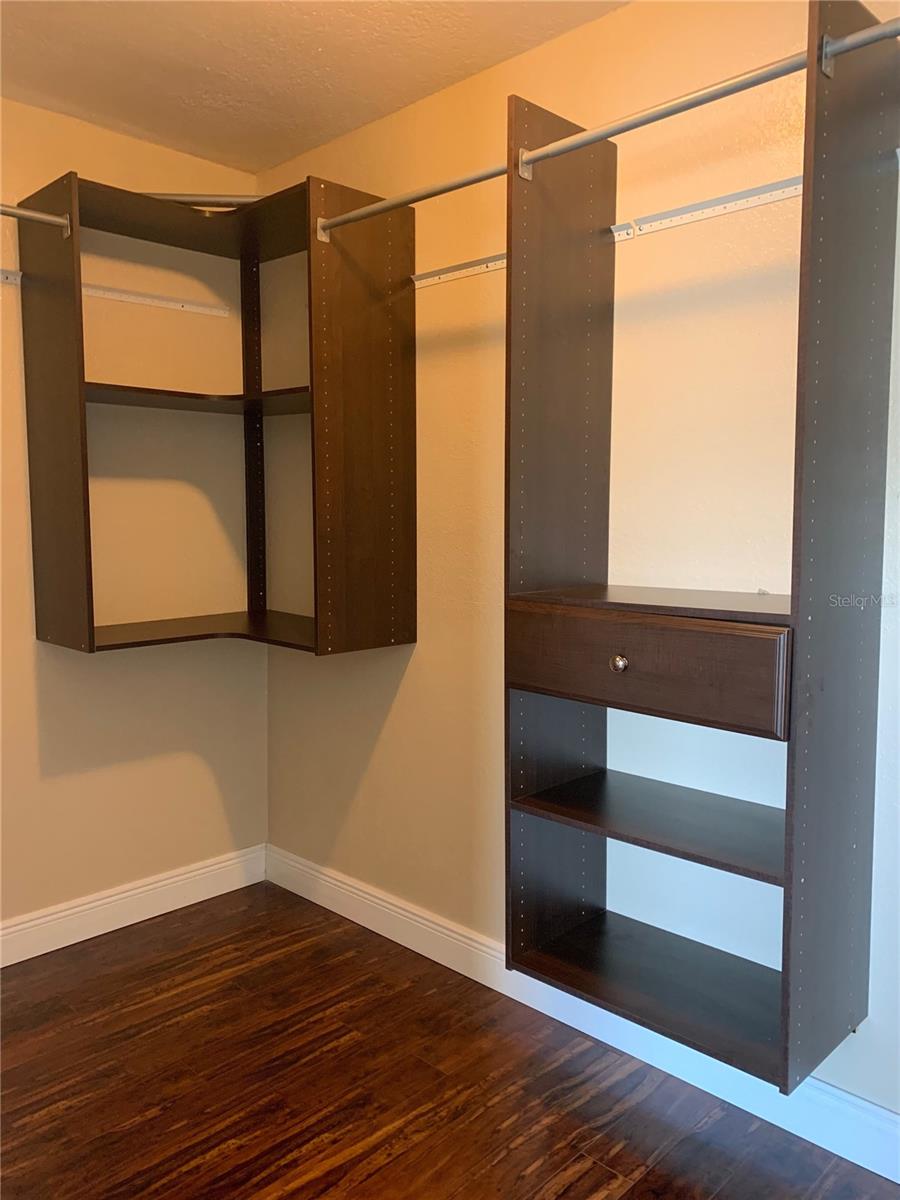 Image 11 of 20 For 2220 Heathwood Circle