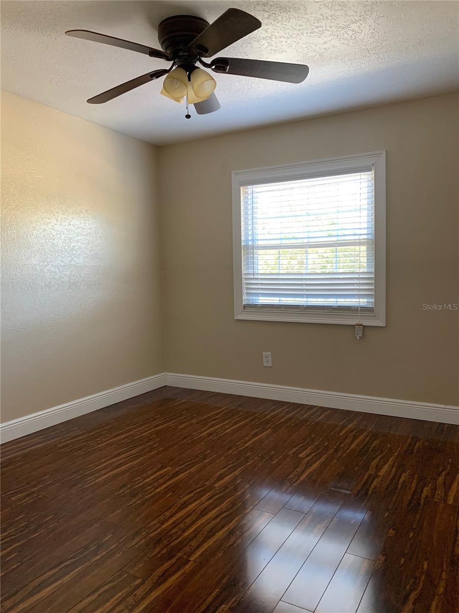 Image 15 of 20 For 2220 Heathwood Circle