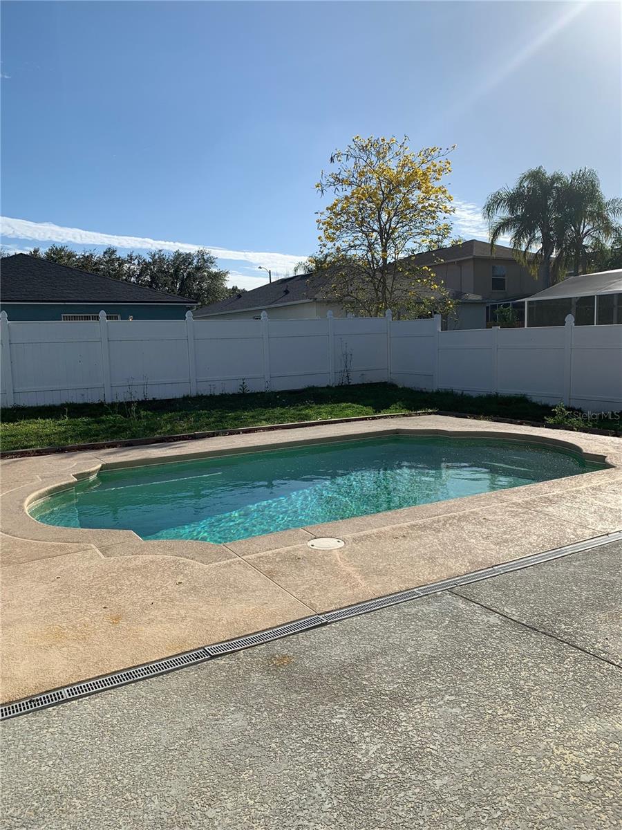 Image 19 of 20 For 2220 Heathwood Circle